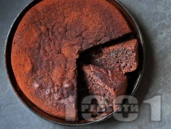 Еврейски шоколадов сладкиш с орехи (тип брауни) - снимка на рецептата